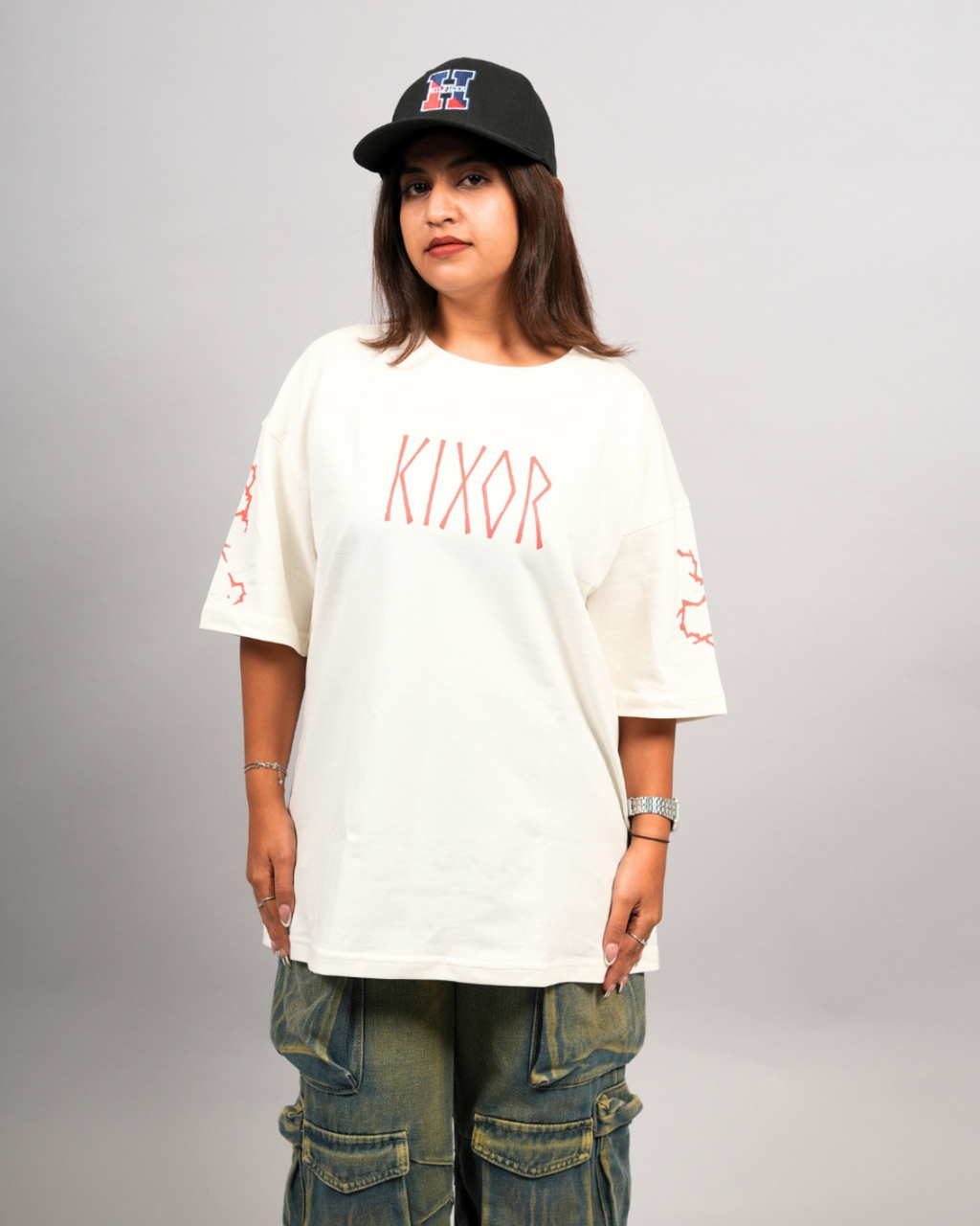 KIXOR "Lunar Hunt" Oversized T-Shirt – Off White